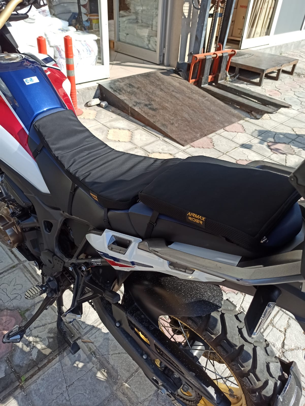 Africa%20Twin%20Comfy%20Konfor%20Sele%20minderi